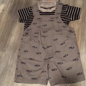 Baby boys “Carter’s” overall outfit NWOT